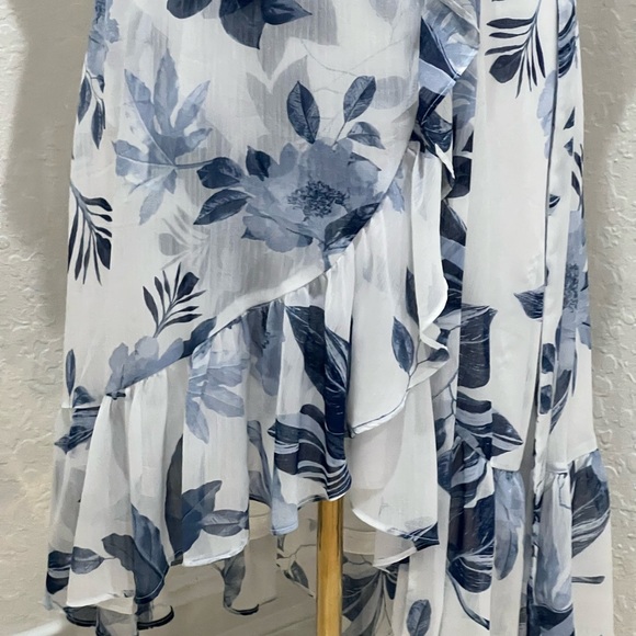 Calvin Klein Dress size 8 - Picture 3 of 5